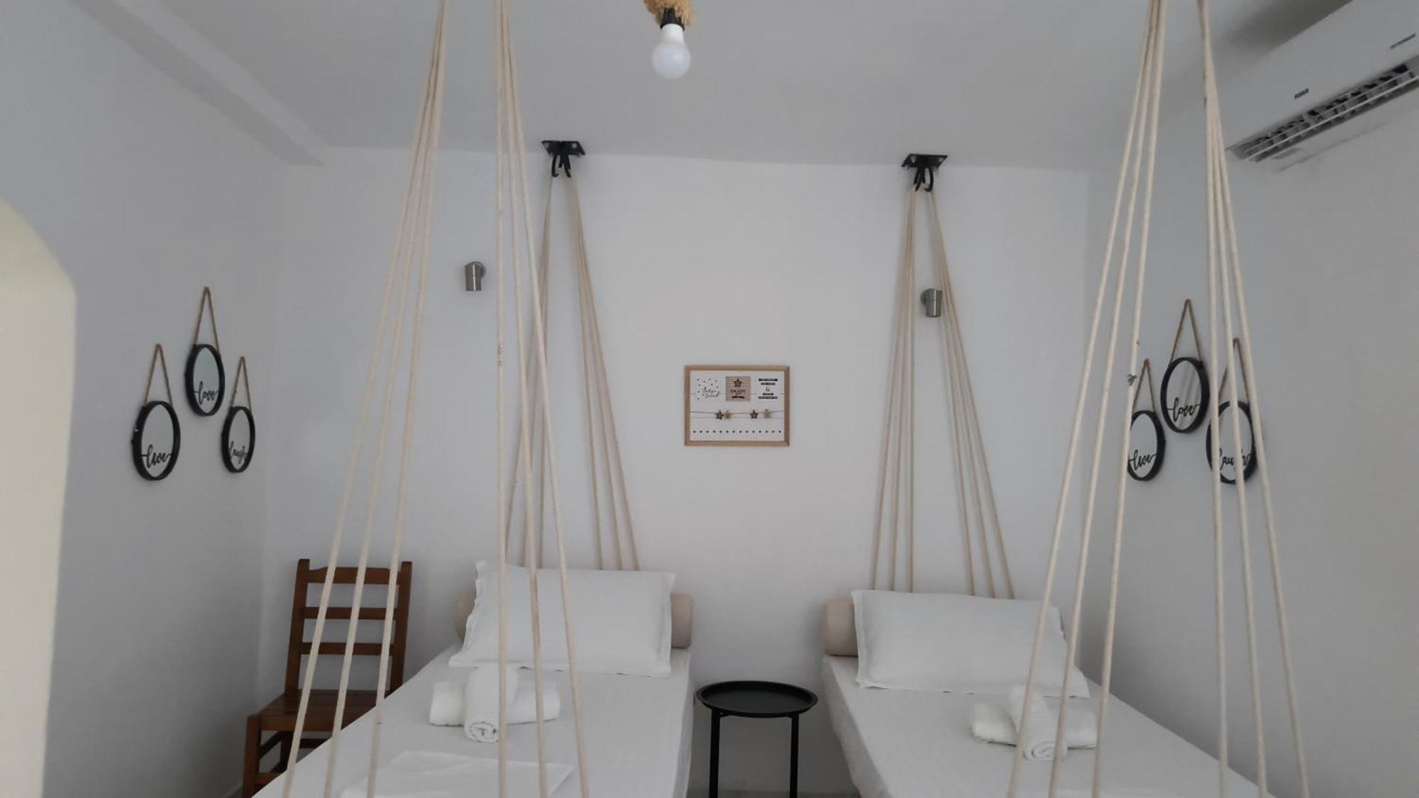 Polyxeni Apartments & Rooms Qeparo Eksteriør billede